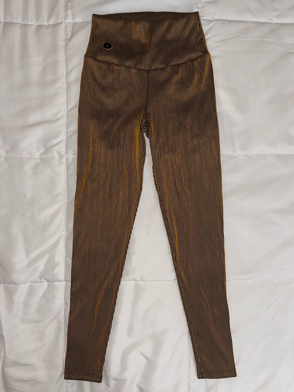 Ribbed High-Waist Leggings in Black and Orange